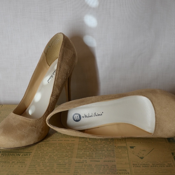 Michael Antonio Suede Nude Heel Size 9 - Picture 3 of 8